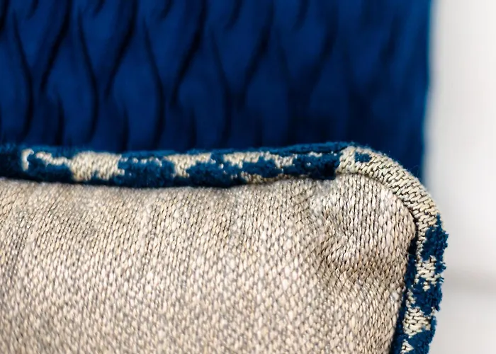 Un Nido Sull'arena - Royal Welcome *