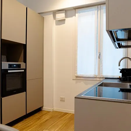 Apartament Un Nido Sull'arena - Royal Welcome Werona