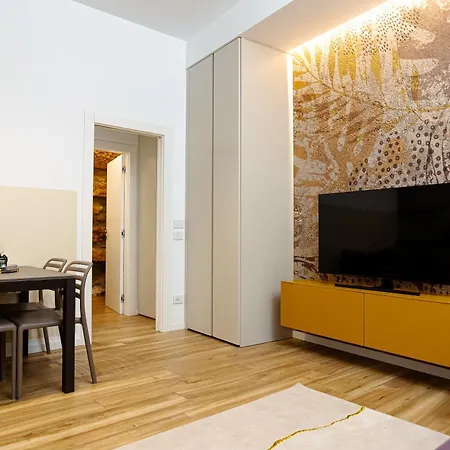 Un Nido Sull'arena - Royal Welcome Apartment