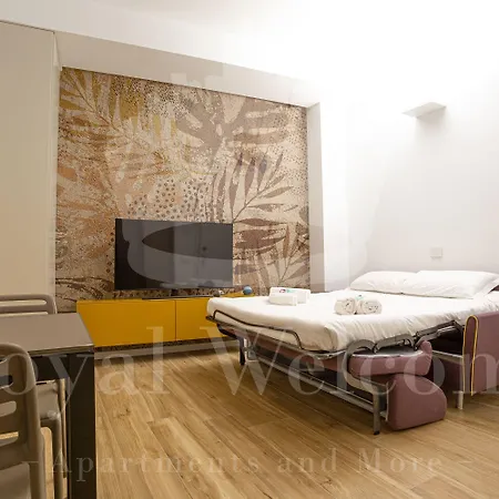 Un Nido Sull'arena - Royal Welcome *